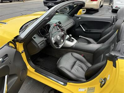 2008 Saturn SKY Red Line 5-Speed Manual - Photo 33 - Flushing, MI 48433
