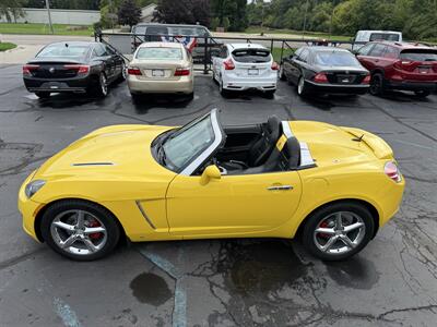 2008 Saturn SKY Red Line 5-Speed Manual - Photo 9 - Flushing, MI 48433
