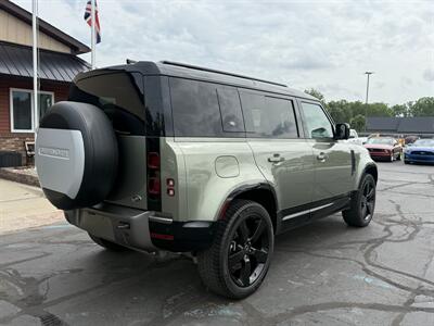 2021 Land Rover Defender 110 X-Dynamic HSE   - Photo 8 - Flushing, MI 48433