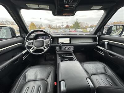 2021 Land Rover Defender 110 X-Dynamic HSE   - Photo 21 - Flushing, MI 48433