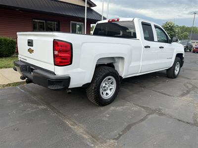 2015 Chevrolet Silverado 1500 Double Cab  4X4 WT - Photo 4 - Flushing, MI 48433