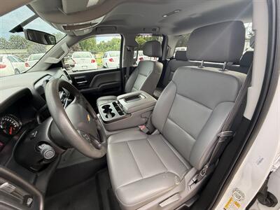 2015 Chevrolet Silverado 1500 Double Cab  4X4 WT - Photo 12 - Flushing, MI 48433