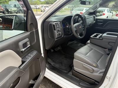 2015 Chevrolet Silverado 1500 Double Cab  4X4 WT - Photo 11 - Flushing, MI 48433