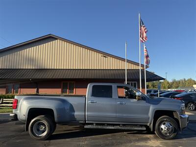 2016 Chevrolet Silverado 3500 LTZ Crew  DRW 4x4 Duramax - Photo 2 - Flushing, MI 48433