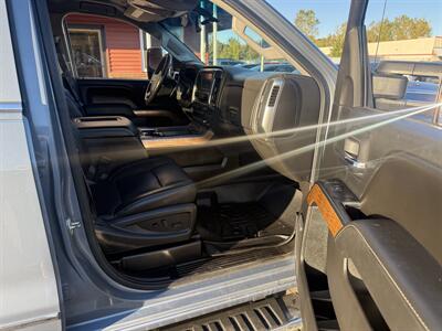 2016 Chevrolet Silverado 3500 LTZ Crew  DRW 4x4 Duramax - Photo 24 - Flushing, MI 48433