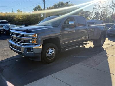 2016 Chevrolet Silverado 3500 LTZ Crew  DRW 4x4 Duramax - Photo 4 - Flushing, MI 48433