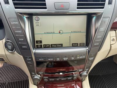 2007 Lexus LS 460   - Photo 21 - Flushing, MI 48433
