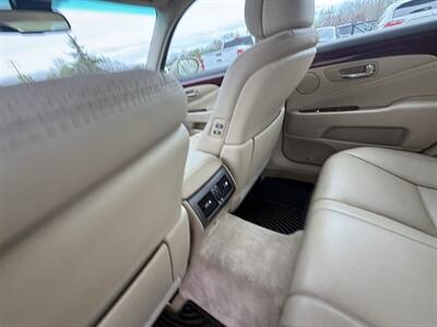 2007 Lexus LS 460   - Photo 12 - Flushing, MI 48433