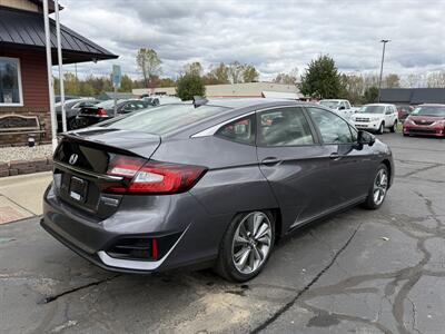 2018 Honda Clarity Plug-In Hybrid Touring   - Photo 5 - Flushing, MI 48433