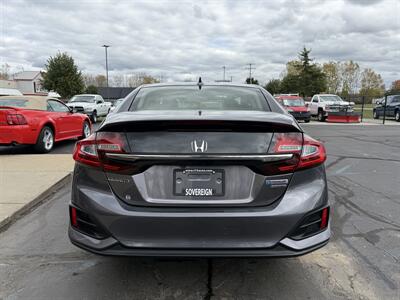 2018 Honda Clarity Plug-In Hybrid Touring   - Photo 6 - Flushing, MI 48433