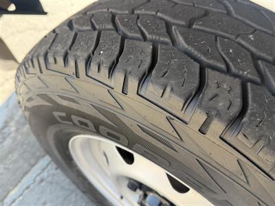 2004 Chevrolet Blazer LS  4X4 - Photo 40 - Flushing, MI 48433