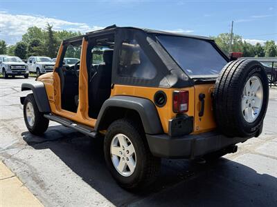 2012 Jeep Wrangler Unlimited Sport 6-Speed 4X4 - Photo 3 - Flushing, MI 48433