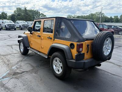 2012 Jeep Wrangler Unlimited Sport 6-Speed 4X4 - Photo 8 - Flushing, MI 48433