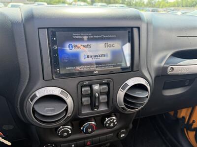 2012 Jeep Wrangler Unlimited Sport 6-Speed 4X4 - Photo 18 - Flushing, MI 48433