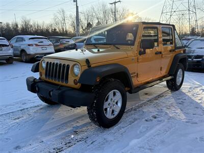2012 Jeep Wrangler Unlimited Sport  6-Speed 4X4 - Photo 4 - Flushing, MI 48433