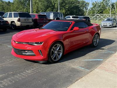2017 Chevrolet Camaro LT RS  Convertible - Photo 4 - Flushing, MI 48433