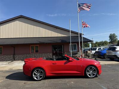 2017 Chevrolet Camaro LT RS  Convertible - Photo 13 - Flushing, MI 48433