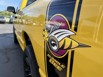 2005 Dodge Ram 1500 HEMI Rumble Bee - Photo 11 - Flushing, MI 48433