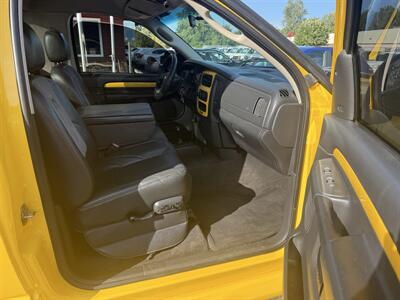 2005 Dodge Ram 1500 HEMI Rumble Bee - Photo 26 - Flushing, MI 48433