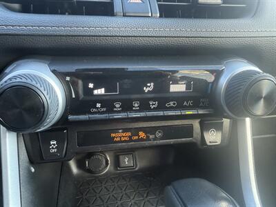 2020 Toyota RAV4 LE  AWD - Photo 17 - Flushing, MI 48433