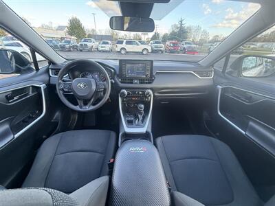 2020 Toyota RAV4 LE  AWD - Photo 19 - Flushing, MI 48433