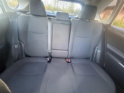 2020 Toyota RAV4 LE  AWD - Photo 11 - Flushing, MI 48433
