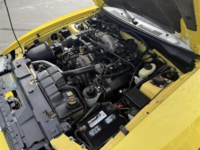 2001 Ford Mustang GT 5-Speed Manual - Photo 33 - Flushing, MI 48433
