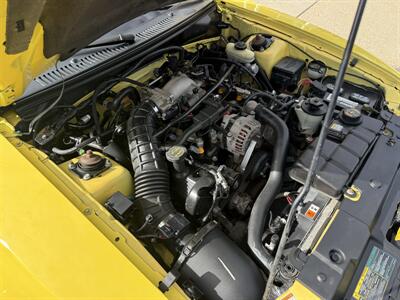 2001 Ford Mustang GT 5-Speed Manual - Photo 32 - Flushing, MI 48433