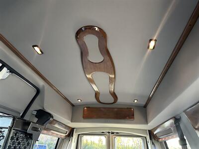 2006 Ford E250 Van Starcraft Conversion  Braun Mobility - Photo 20 - Flushing, MI 48433