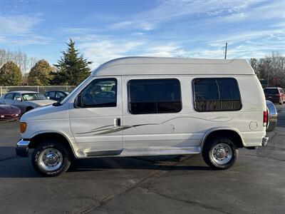 2006 Ford E250 Van Starcraft Conversion  Braun Mobility - Photo 6 - Flushing, MI 48433