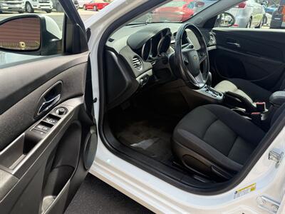 2014 Chevrolet Cruze 1LT Auto   - Photo 9 - Flushing, MI 48433