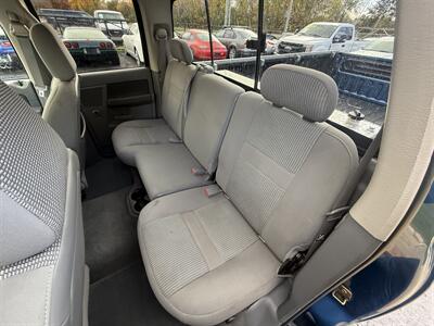 2006 Dodge Ram 3500 SLT Quad Cab  Cummins 6-Speed Manual - Photo 15 - Flushing, MI 48433