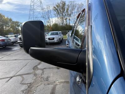 2006 Dodge Ram 3500 SLT Quad Cab  Cummins 6-Speed Manual - Photo 41 - Flushing, MI 48433