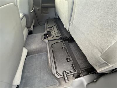 2006 Dodge Ram 3500 SLT Quad Cab  Cummins 6-Speed Manual - Photo 36 - Flushing, MI 48433