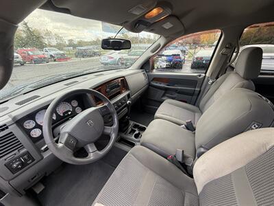 2006 Dodge Ram 3500 SLT Quad Cab  Cummins 6-Speed Manual - Photo 10 - Flushing, MI 48433