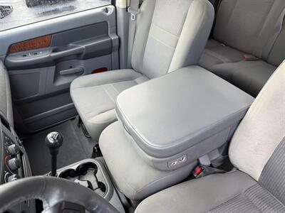 2006 Dodge Ram 3500 SLT Quad Cab  Cummins 6-Speed Manual - Photo 14 - Flushing, MI 48433