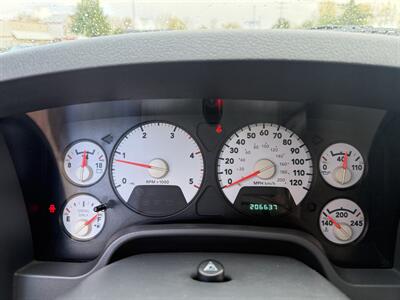 2006 Dodge Ram 3500 SLT Quad Cab  Cummins 6-Speed Manual - Photo 32 - Flushing, MI 48433