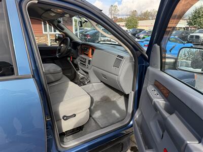 2006 Dodge Ram 3500 SLT Quad Cab  Cummins 6-Speed Manual - Photo 18 - Flushing, MI 48433
