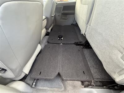 2006 Dodge Ram 3500 SLT Quad Cab  Cummins 6-Speed Manual - Photo 37 - Flushing, MI 48433