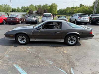 1984 Chevrolet Camaro Z28  5-Speed Manual - Photo 8 - Flushing, MI 48433