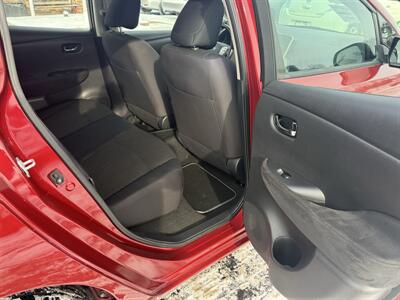 2015 Nissan LEAF S   - Photo 15 - Flushing, MI 48433