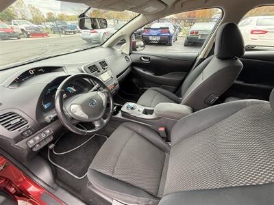 2015 Nissan LEAF S   - Photo 13 - Flushing, MI 48433