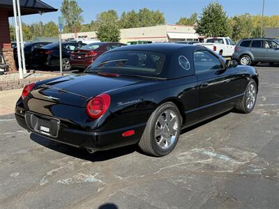 2002 Ford Thunderbird Deluxe  Convertible - Photo 5 - Flushing, MI 48433