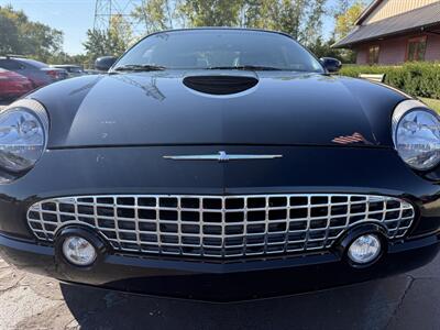 2002 Ford Thunderbird Deluxe  Convertible - Photo 9 - Flushing, MI 48433