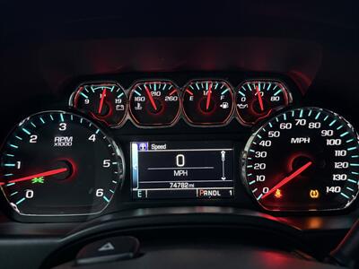 2017 GMC Sierra 2500 HD SLE Crew Cab 4X4 - Photo 10 - Flushing, MI 48433