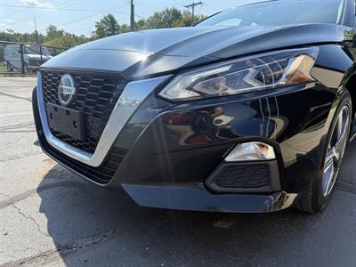 2021 Nissan Altima 2.5 SE  AWD - Photo 23 - Flushing, MI 48433