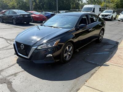 2021 Nissan Altima 2.5 SE  AWD - Photo 3 - Flushing, MI 48433