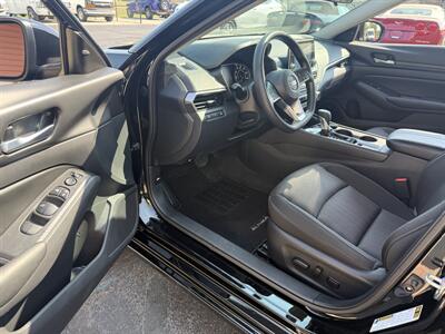 2021 Nissan Altima 2.5 SE  AWD - Photo 21 - Flushing, MI 48433