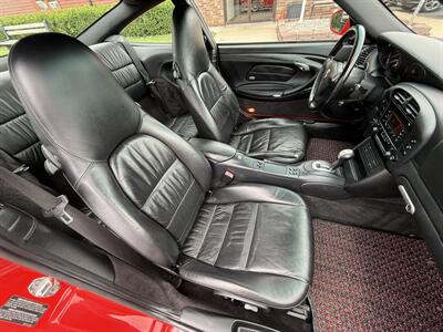 2002 Porsche 911 Carrera  Coupe - Photo 33 - Flushing, MI 48433