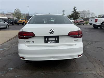 2016 Volkswagen Jetta 1.4T S   - Photo 6 - Flushing, MI 48433